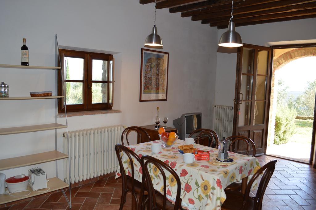 Monaci Apartments Asciano Exterior photo